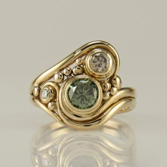 Anillo de Circón Verde Dorado
