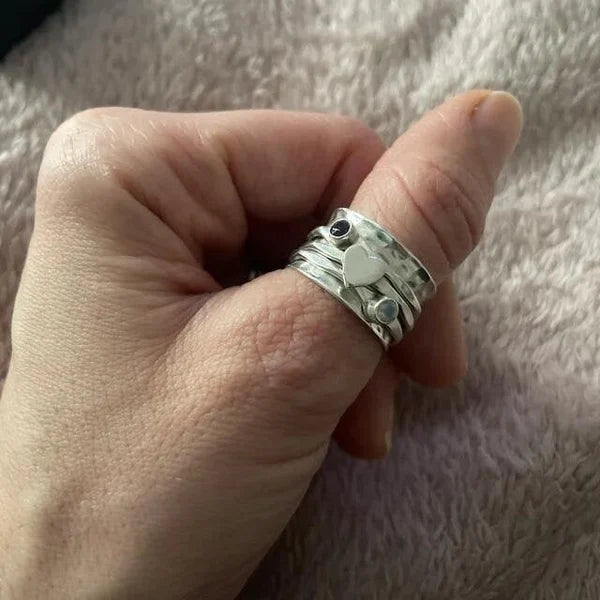 Anillo Giratorio de Corazón Hecho a Mano