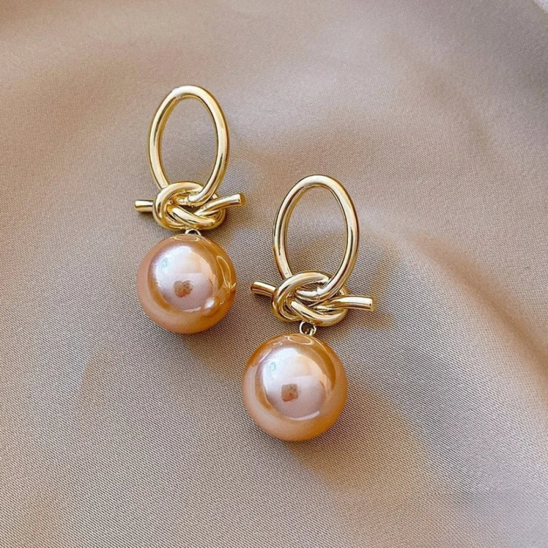 Pendientes Elegantes con Perlas Colgantes