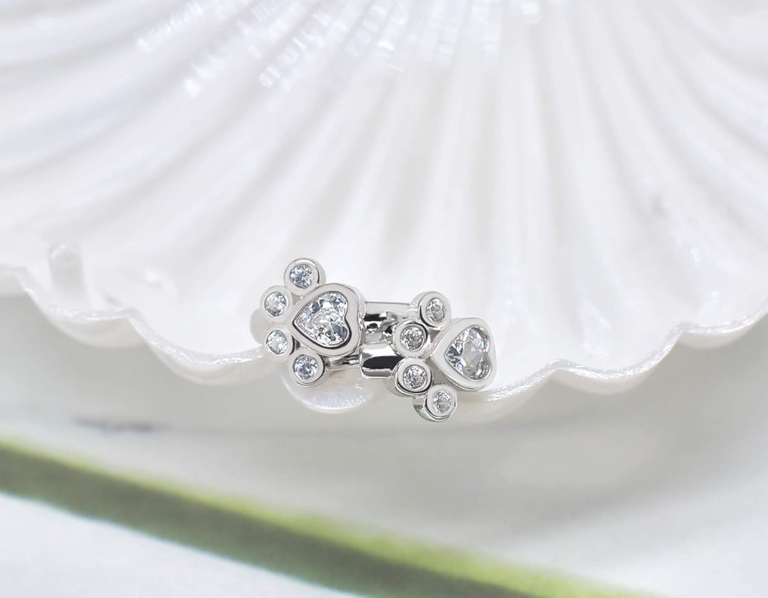 Aros Huggie de Patita con Zirconia Brillante