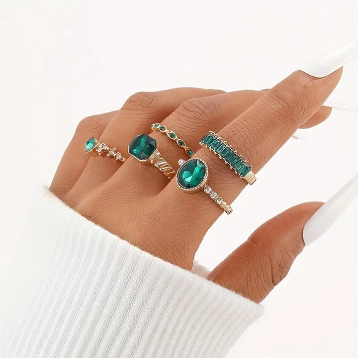 Exquisito conjunto de anillos de esmeralda de Zarina | Oro