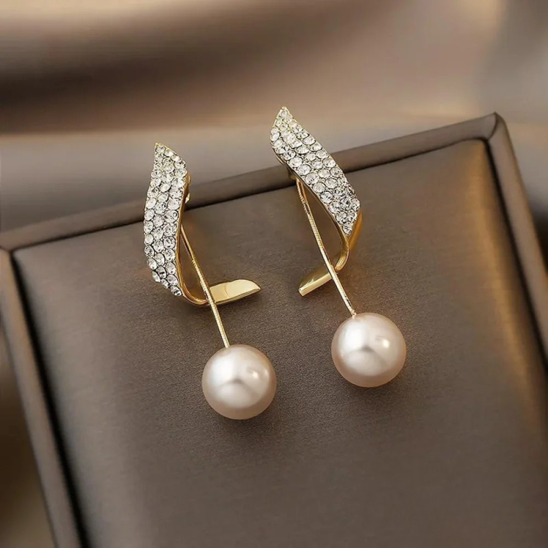 Pendientes de Perlas Elegantes en Oro