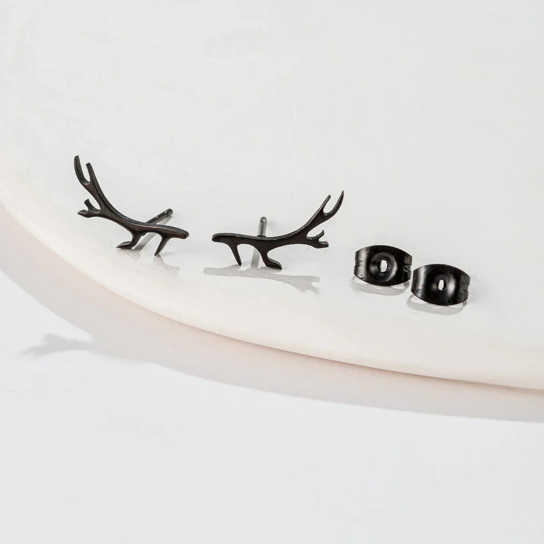 Pendientes de Stud en Cuerno de Ciervo