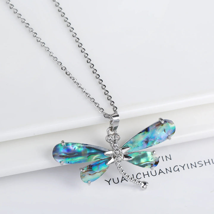 Collar de Colgante de Mariposa de Concha Natural