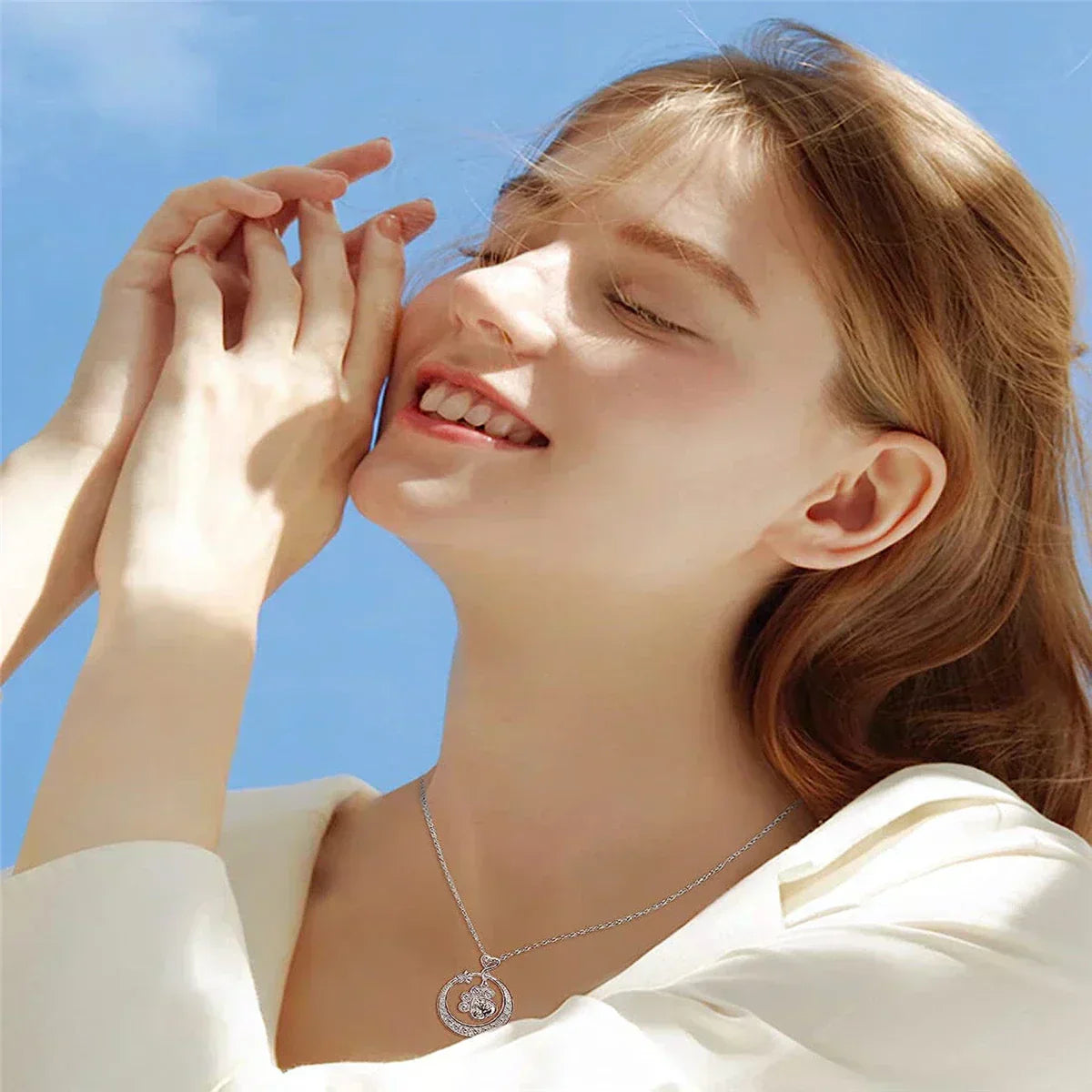 Seaton™ | Collar de pata de plata con circonitas